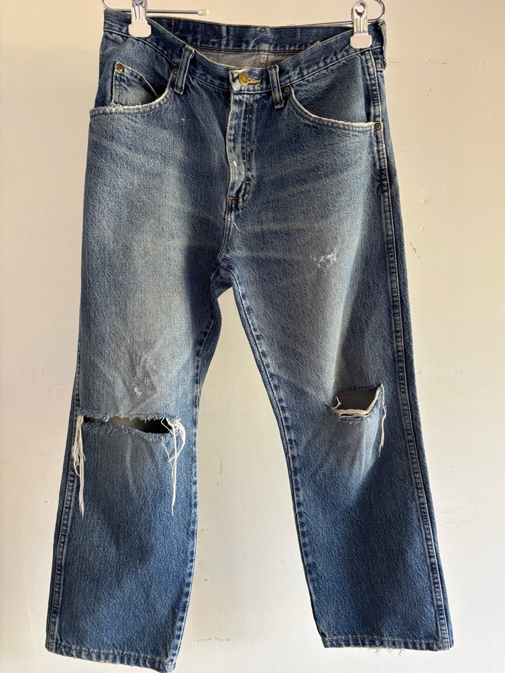 Vintage Wrangler Distressed Blue Jeans - Classic Straight Fit, 33 x 30